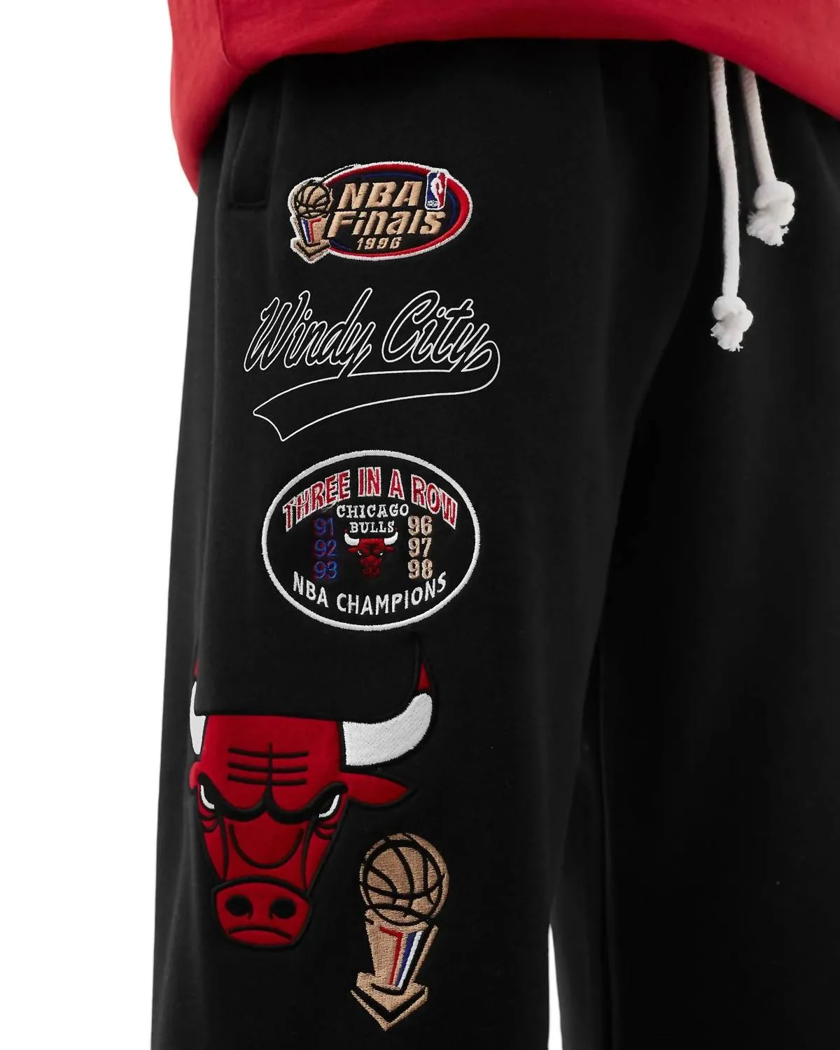 Men's Nba Chicago Bulls Champ City Fleece Jogger In Black