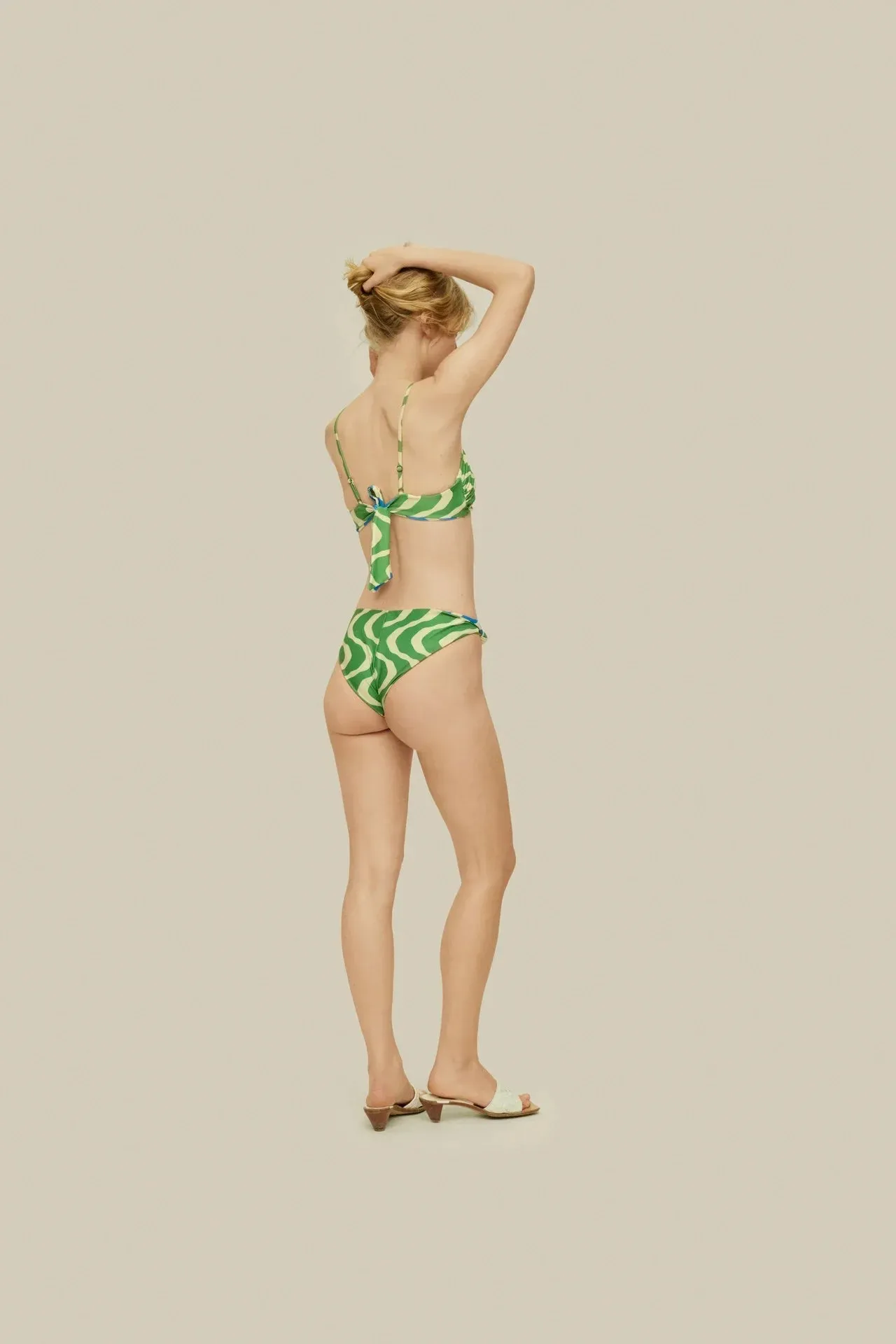 Twin Rippling Onda Bikini Top