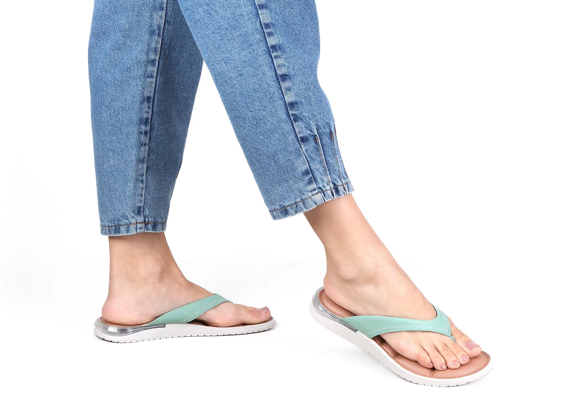 Usaflex Resort Womens Comfortable Brazilian Leather Thongs Sandals Usaflex Shoes